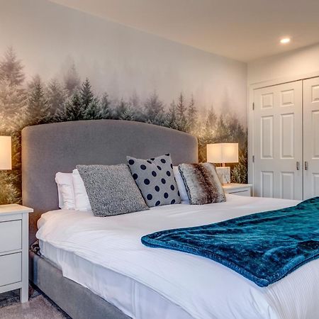 The Lookout Penthouse // A Luxe Suite In Whistler Zewnętrze zdjęcie